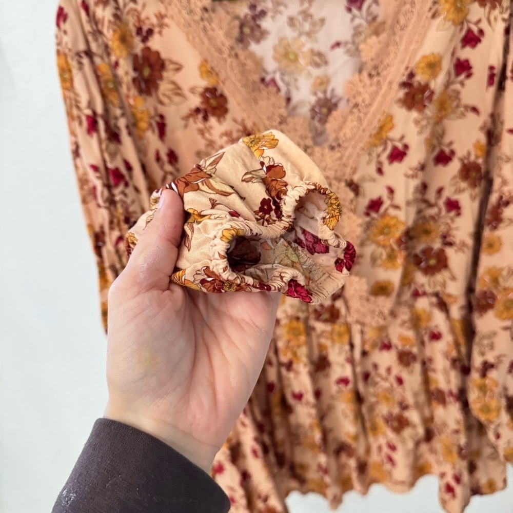 Bloomchic Floral Orange Pink Lace Babydoll Long Sleeve Blouse Plus Size 22/24 - Picture 3 of 6